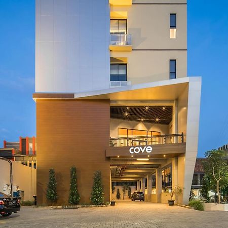 Cove Prima Aparthotel Jakarta Exterior photo