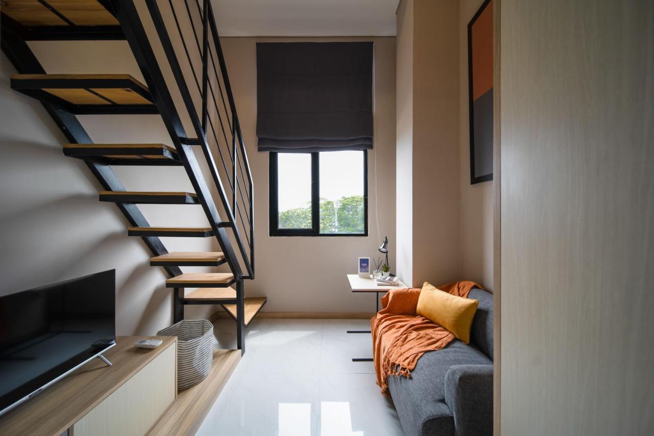 Cove Prima Aparthotel Jakarta Exterior photo